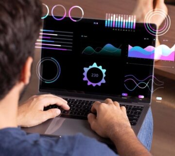 تطوير وتحسين المواقع