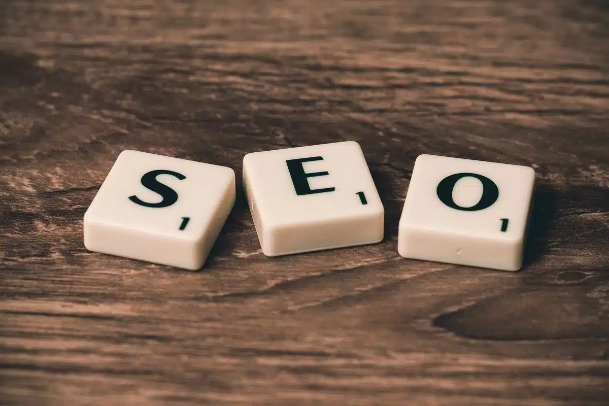تحسين محركات البحث (SEO) للمواقع والمتاجر الإلكترونية تحسين محركات البحث ورفع ظهور المواقع